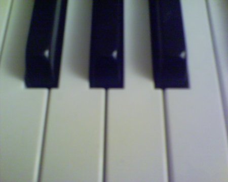 021-piano.jpg.medium.jpeg